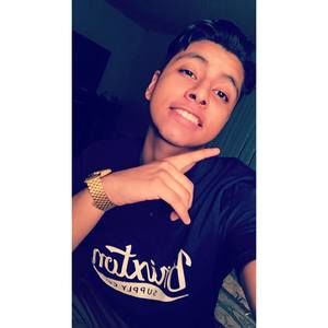 Meet your Posher, Luis